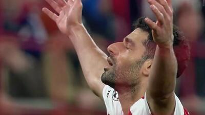 گل زیبای طارمی؛ گل دوم المپیاکوس به بایرلورکوزن