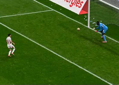 باورنکردنی: پنالتی دیاز گل اعلام شد!