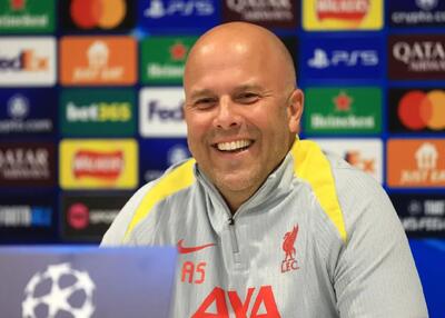 اشلوت خسته شد: ژابی آلونسو به من زنگ زد!