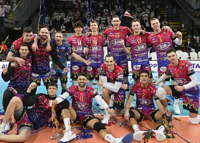 برلین در آتش ترسناک‌ترین تیم والیبال جهان سوخت