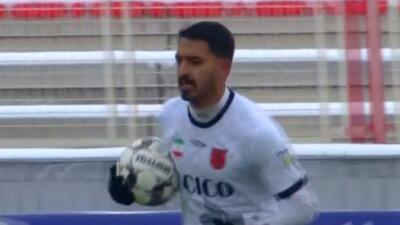 گل اول مس رفسنجان به تراکتور توسط عرب