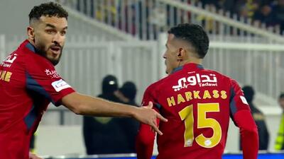 گل اول ضمک به النصر توسط هارکاس