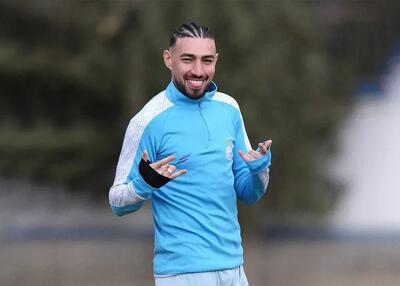 ستاره خارجی استقلال به تهران رسید