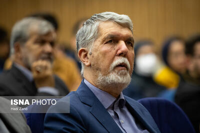 وزیر ارشاد: تئاتر دل‌ها را به هم نزدیک می‌کند