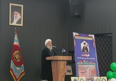  رئیس عقیدتی ارتش: حمایت از رییس جمهور نشانه ولایت مداری است؛ هر کس ولایی‌تر، حامی‌تر/ سر فتنه در آمریکاست/ کمر فتنه را شکستیم، کمر فتنه‌گر هم می‌شکند