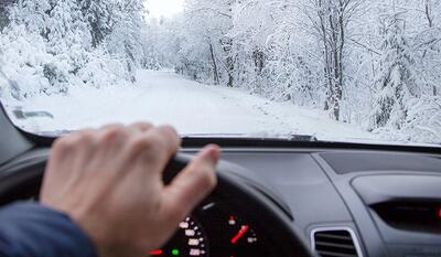 راهنمای رانندگی ایمن در برف / تکنیک های مهم و مشاوره های حیاتی