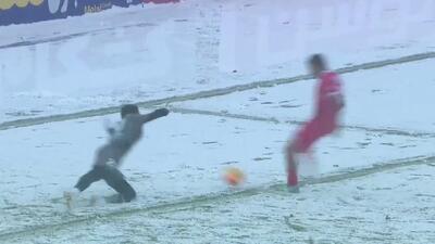 سیو تماشایی حسینی مقابل پرسپولس