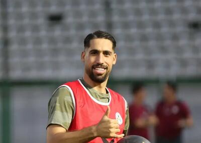 کاپیتان ذوب‌آهن: ساپینتو حرفی نزد فقط خندید