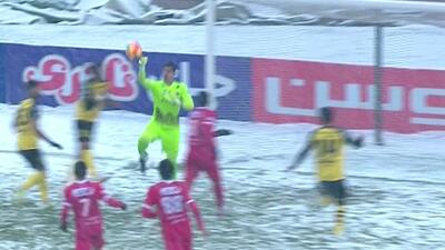 لحظه اعلام پنالتی به سود سپاهان