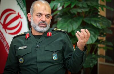 جانشین فرمانده کل سپاه: کشور و نظام دچار فروپاشی نخواهد شد / ما در یک پیچ تاریخی قرار داریم که در آن هندسه قدرت تغییر خواهد کرد / به هر گونه اقدام ماجراجویانه دشمنان، پاسخ سختی می‌دهیم