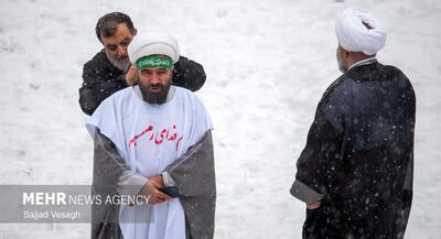  تصاویر راهپیمایی اعتراضی روحانیون زیر برف | جهان نیوز