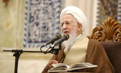 آیت الله جوادی: هر کسی برابر حق بایستد محکوم به هلاکت و شکست است