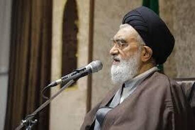 زیاده‌گویان و اهانت‌کنندگان به ولایت فقیه سر جای خود نشانده خواهند شد