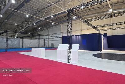 ادامه برگزاری چهارمین نمایشگاه خالی تحول صنعت خودرو با وجود کنسلی نمایشگاه! +فیلم