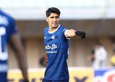 تکذیب شایعه رباط صلیبی: من اینجا هستم!