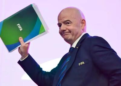 رییس فیفا تایید کرد: بلیت جام جهانی در بازار سیاه!