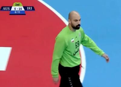 سرپوشی، بهترین بازیکن ایران- استرالیا شد