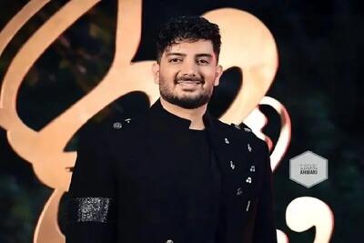  آواز احساسی؛ مجری یهویی از فرزاد فرزین خواست بخونه قدرت حنجره اشو بدون آمادگی رخ کشید