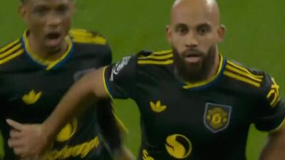 اشتباه وحشتناک؛گل اول منچستریونایتد به آرسنال امبئومو