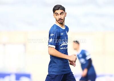 سورپرایز لیگ، 19 ساله با قد 1/90 (عکس)