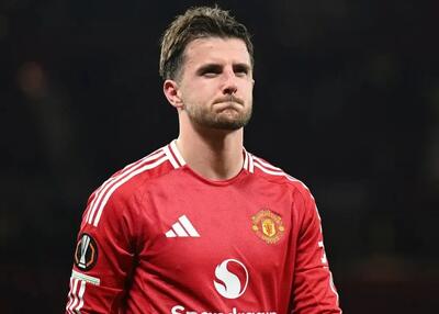 ستاره مصدوم یونایتد 6 میلیون یورو به جیب زد!