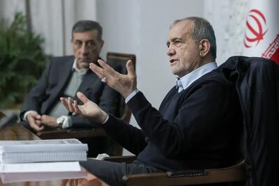  رئیس‌جمهور: اولویت دولت معیشت مردم است