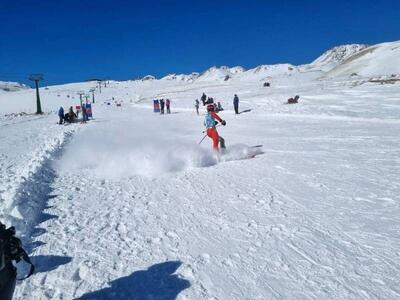  آغاز مسابقات ملی اسکی در سرعین با حضور ورزشکاران ۱۷ استان کشور