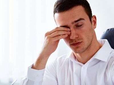  اگر خستگی چشم دارید، این 4 تمرین را انجام بدهید