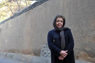 لیلی گلستان و سه هفته قطعی اینترنت