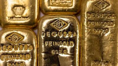 طلا مرز ۵۰۰۰ دلار را درهم شکست