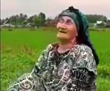  آواز محلی؛ گیلکی خوندن مادربزرگ شمالی تو مزرعش که تن صدای قشنگش تا اون سر رفت
