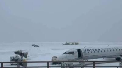  مرکز هوایی پایتخت آمریکا به اسپوتنیک گفت که تمام پروازهای فرودگاه ملی رونالد ریگان واشنگتن به طور نامحدود لغو شد