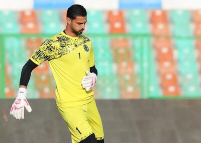 گوهری پیراهن پیکان را از تن درنیاورد!