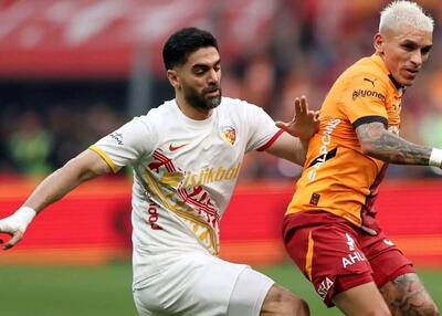 بالاخره باشگاه تراکتور با علی کریمی  توافق رسید؟