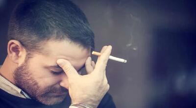 افسردگی و سیگار کشیدن؛ دو مشکل مرتبط با هم! | چه ارتباطی بین آنها وجود دارد؟ / چگونه می‌توانید از این مشکلات جلوگیری کنید؟