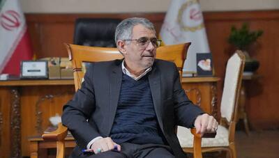  واگذاری ۷۰ همت دارایی مازاد؛ بانک ملی ایران الگوی موفق در خروج از بنگاه‌داری و حمایت از تولید/ حمایت از تولید و اشتغال گامی در جهت توسعه اقتصادی کشور