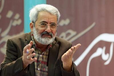  هشدار سلیمی‌نمین: افزایش فشار اقتصادی، تعادل سیاسی جامعه را بهم می زند