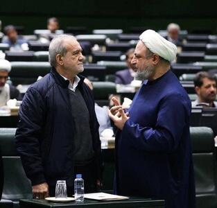 حمله تند رسایی به دولت/ رسایی: چهار تصمیم اقتصادی دولت «بمبی بر بنیان معیشت» بود/ مردم زیر سنگین‌ترین تحریم‌ها نفس‌نفس می‌زنند