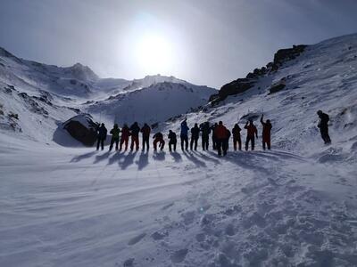  الوند و یک گمشده؛ جستجو برای آخرین کوهنورد جامانده در  کلاغ لانه  دشوارتر شد