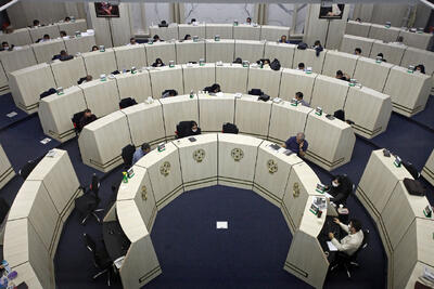 ریزش بورس امروز هم تکرار شد؛ کاهش ۱۰۳ هزار و ۵۴۷ واحدی شاخص کل