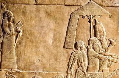 این پادشاه جنگجو نخستین کتابخانۀ جهان را ساخت | عکس