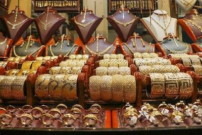  سرقت ۲/۵ کیلو طلا با پتک و کلاشینکف در تهران