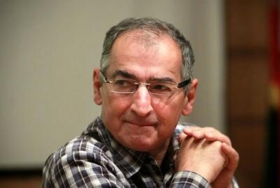 واکنش زیباکلام به وزیر علوم؛ از سال ۸۸ تاکنون نظام در واکنشی یکسان می‌گوید که بحران ها ساخته و پرداخته بیگانگانند