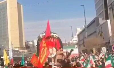  فیلم/ تشییع پیکر شهید مهدی ظریف در مشهد