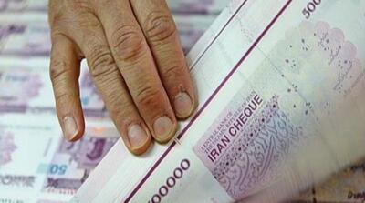 حقوق کارمندان در سال آینده ۲۱ تا ۴۳ درصد افزایش پیدا می‌کند - روزنامه رسالت