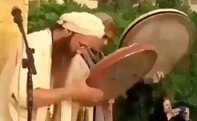  آواز اصیل؛ کی اکباتان انقدر جذاب شده کنسرت داخلی گذاشتن اونم با لباسای خاص