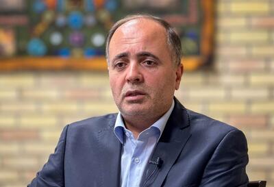  نوری قزلجه: در یک و نیم سال گذشته با وجود ترور، جنگ، اسنپ‌بک و تحریم، دو نفر برای گرفتن کالا در صف نایستادند + فیلم