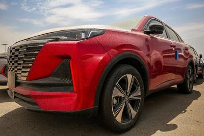 پرداخت قیمت ۳ بنز برای یک تویوتا ! / چگونه خودروی ۳۰ هزار دلاری، ۸ میلیارد تومان شد؟