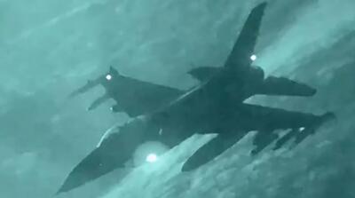 سوخت گیری هوایی جنگنده آمریکا در خاورمیانه