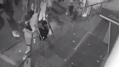  پرتاب بلوک بتنی روی دستگاه عابربانک!